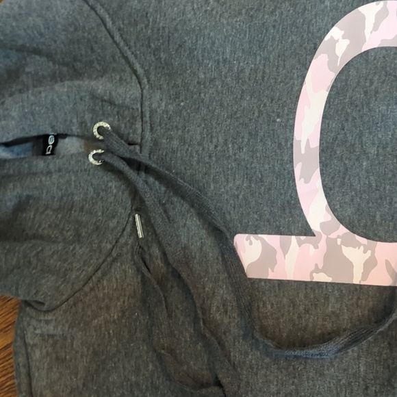 Bebe Sport Gray Fleece Hoodie with Pink camoflage Print Logo NWT Sz 3x - Picture 3 of 9